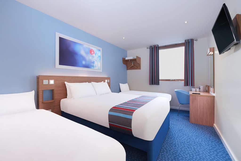 Travelodge Colwyn Bay Old Colwyn Стая снимка