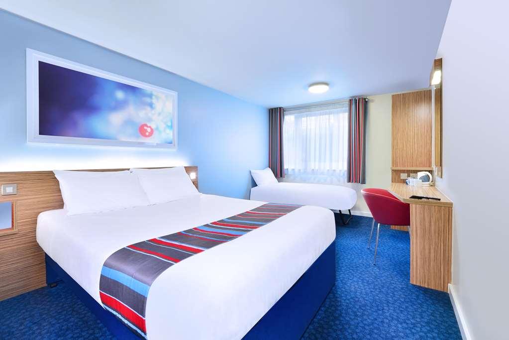 Travelodge Colwyn Bay Old Colwyn Стая снимка